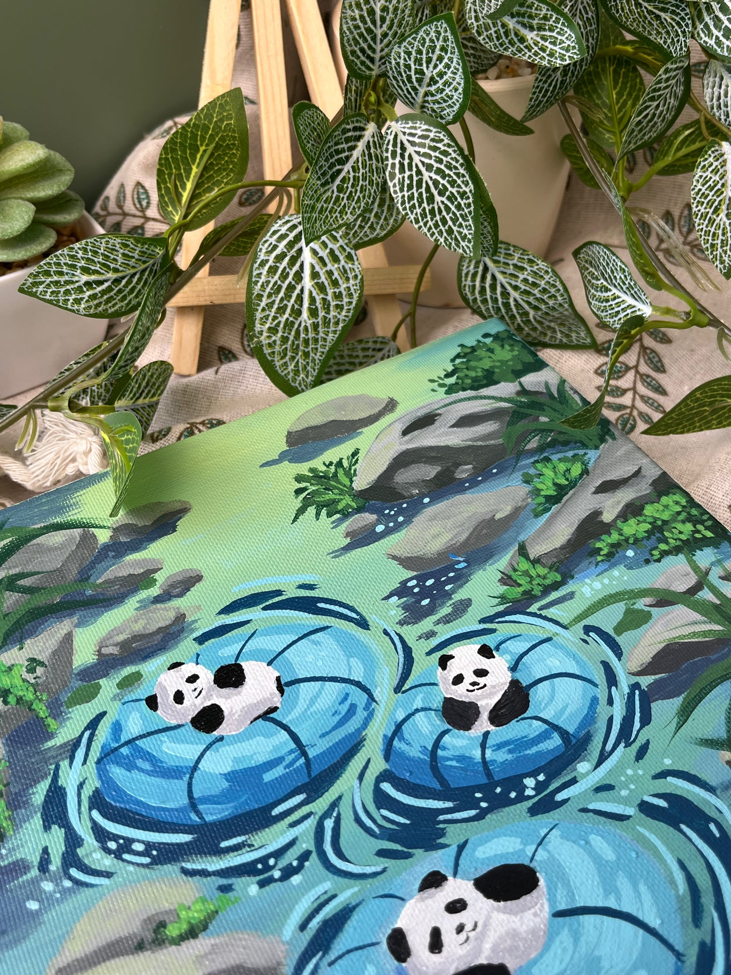 [Original] Relaxing Pandas in the Flowing Water